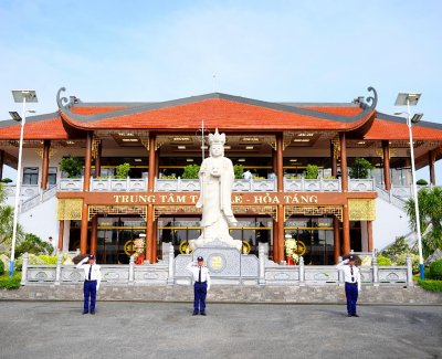 TUỔI TRẺ ONLINE - HOA VIÊN BÌNH AN CHÍNH THỨC VẬN HÀNH TRUNG TÂM TANG LỄ - HỎA TÁNG
