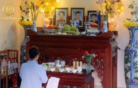 Mẫu văn khấn rằm tháng 7 thần linh, gia tiên, thổ địa tại nhà