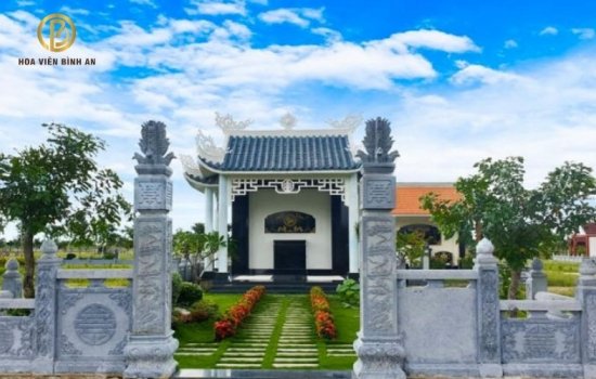 Mộ gia tộc: Phong thủy tốt, con cháu hưng thịnh