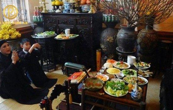 Phong tục văn khấn cúng cơm hàng ngày cho người mới mất